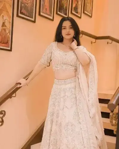 Escort Fatepura